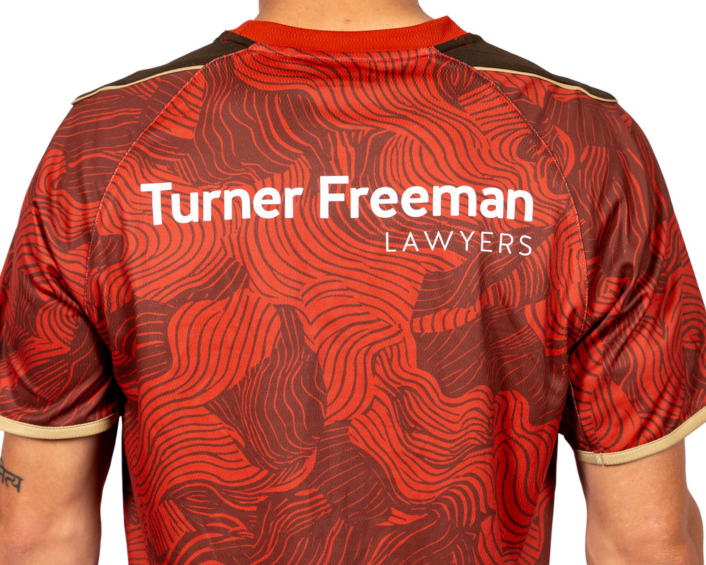 WSW ASICS 26/27 Kids Warm Up Jersey